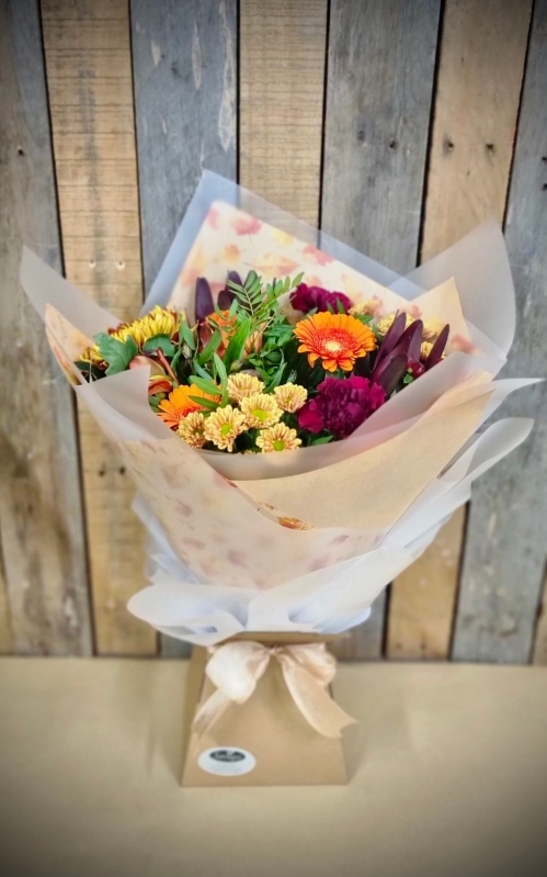 Hand tie Aqua Bouquet